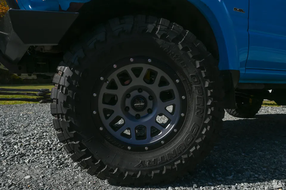 Pro Comp wheel and Toyo mud terrain tire