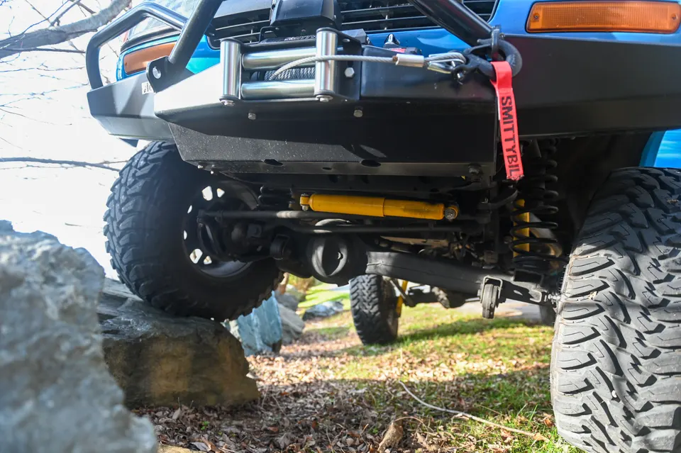 Front bumper winch low angle